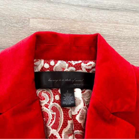 Red blazer. Brand by luxury is a state of mind.  Size 2 - Picture 3 of 5